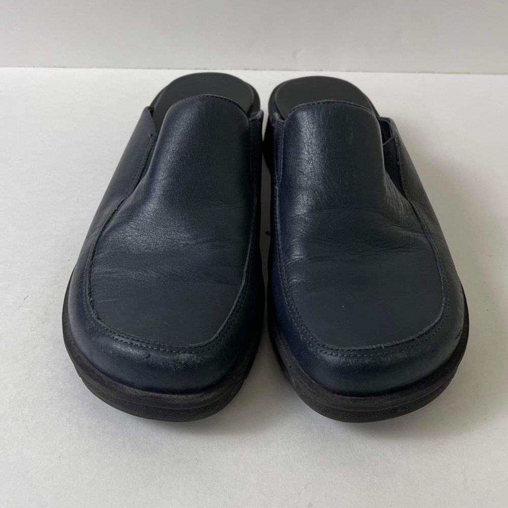 Bare Traps Navy Slip-on Leather Loafers, Women’s Size 8.5 - Picture 2 of 9